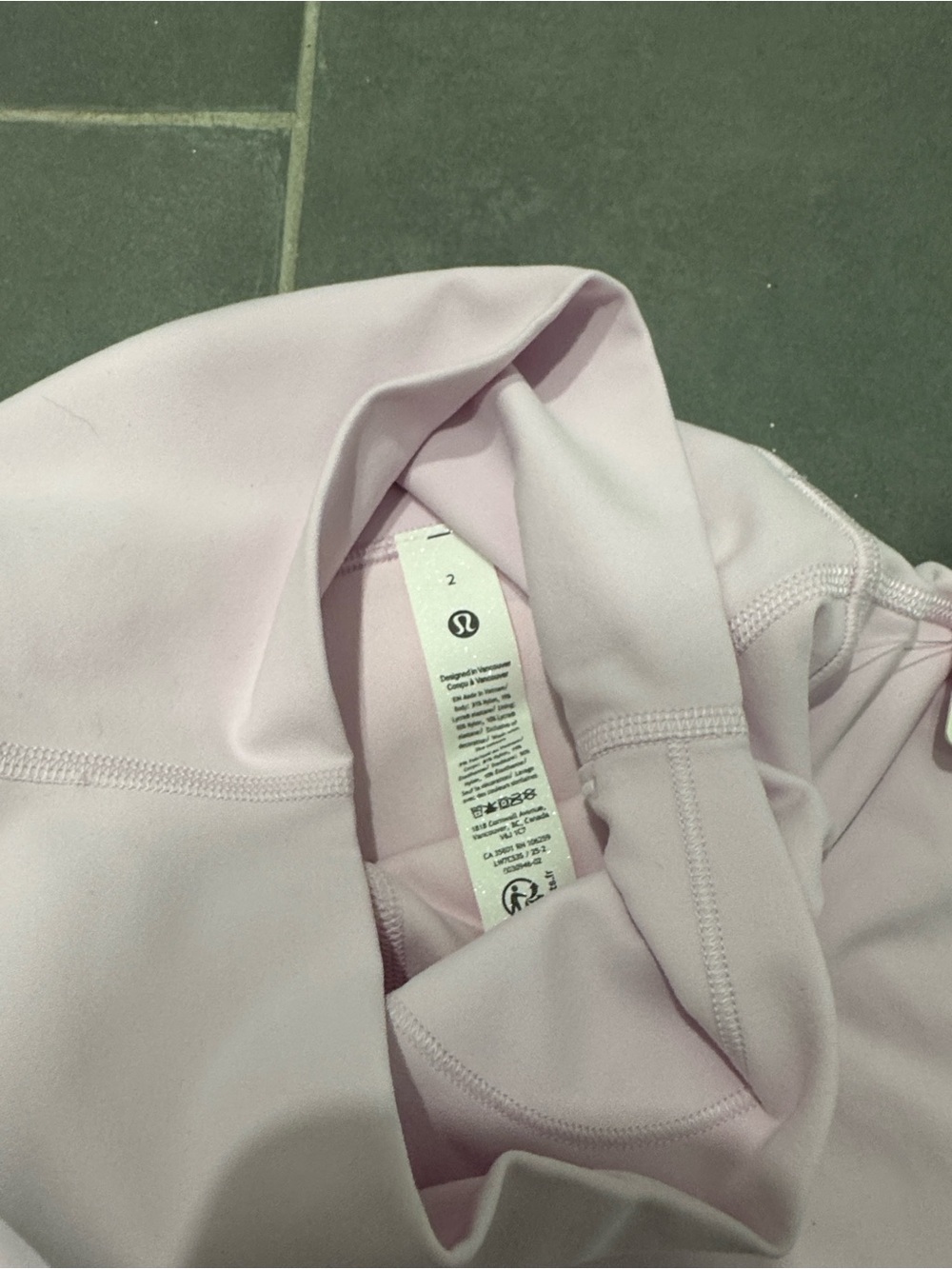 LULULEMON Align High-Rise Short 8" RARE PINK Organza LIMITED EDT Size 2 NWT - Picture 5 of 8